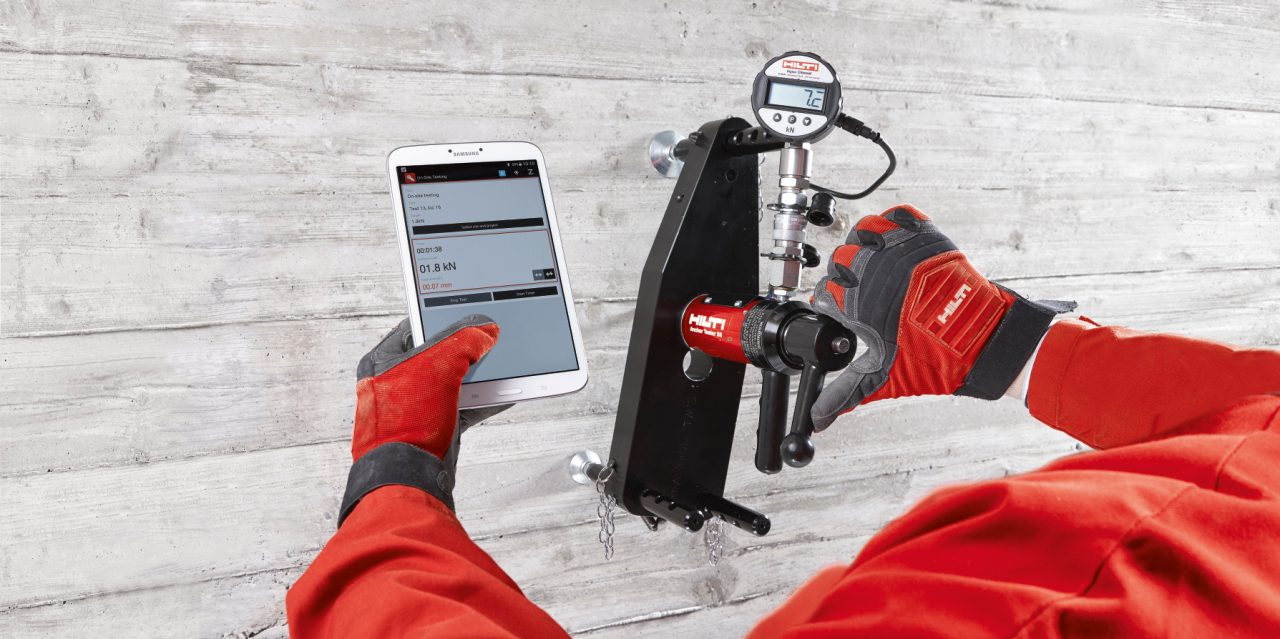 HAT 30 digital, On-site anchor test on concrete