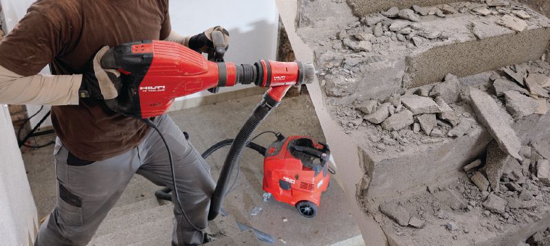 TE 700-AVR SDS Max breaker hammer Powerful SDS Max (TE-Y) demolition hammer for heavy-duty chiselling in concrete and masonry, with Active Vibration Reduction (AVR) Applications 1