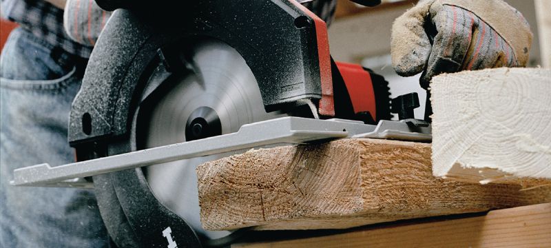 WSC 85 Circular saw Circular saw with combined plunge and pendulum for heavy-duty straight cuts up to 85 mm depth Applications 1