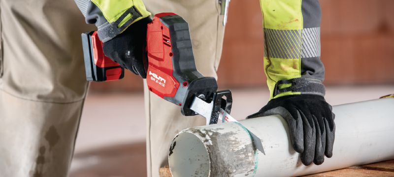 SR 2-A12 Reciprocating saw Cordless 12V reciprocating saw engineered for light-duty demolition and cutting to length, especially in hard-to-reach places Applications 1