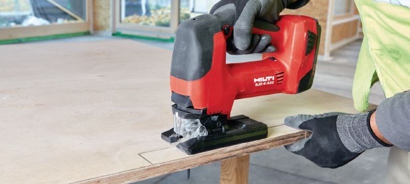 SJD 6-A22 Cordless jigsaw Powerful 22V cordless jigsaw with top D-handle for a comfortable grip and superior control during curved cuts Applications 1