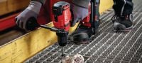S-BT-GR HL AL threaded stud Threaded screw-in stud (stainless steel, metric thread) for grating fastenings on aluminium in highly corrosive environments Applications 1